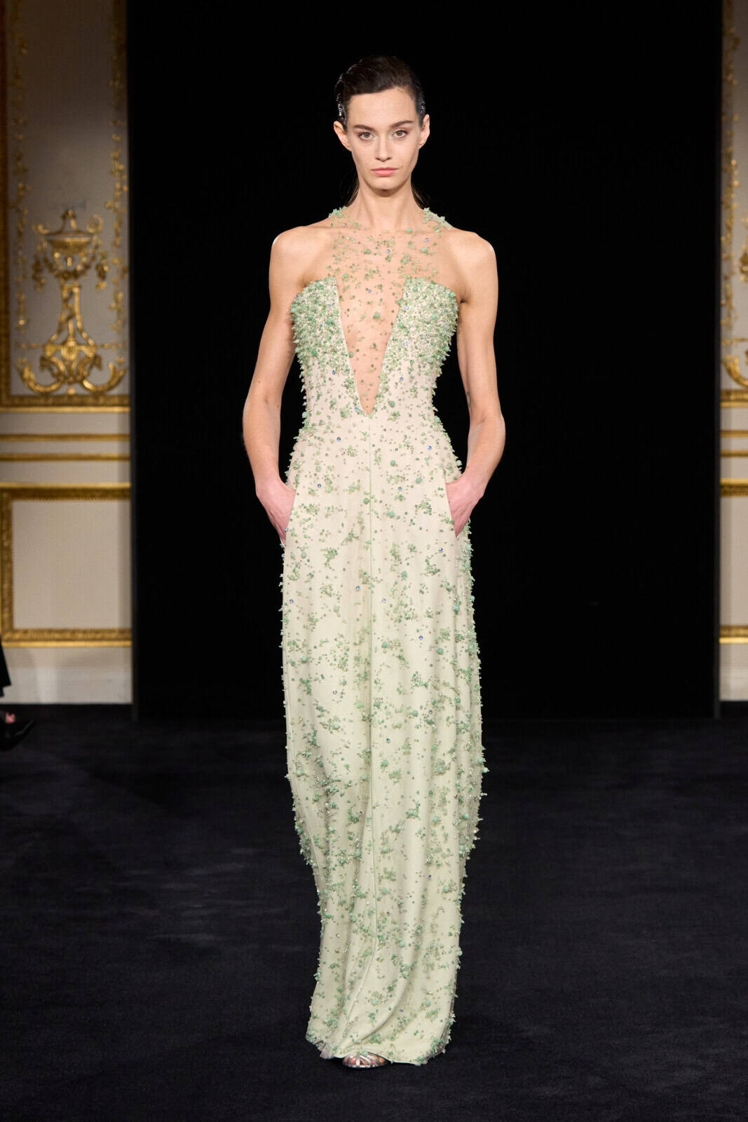 Giorgio Armani Privé: Couture SS26 - 10 Magazine